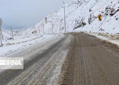 خبرنگاران آماده باش سازمان ها برای بارش برف در گیلان