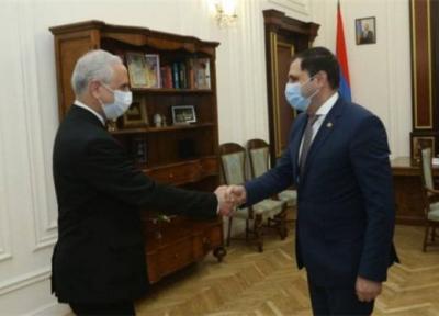 تور ارمنستان: سفیر ایران در ارمنستان با معاون نخست وزیر این کشور ملاقات و گفت وگو کرد